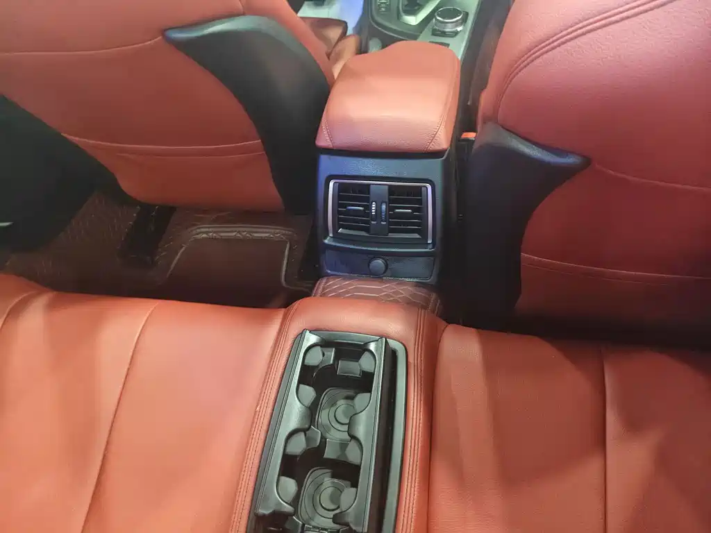 BMW 4 Series — миниатюра 11