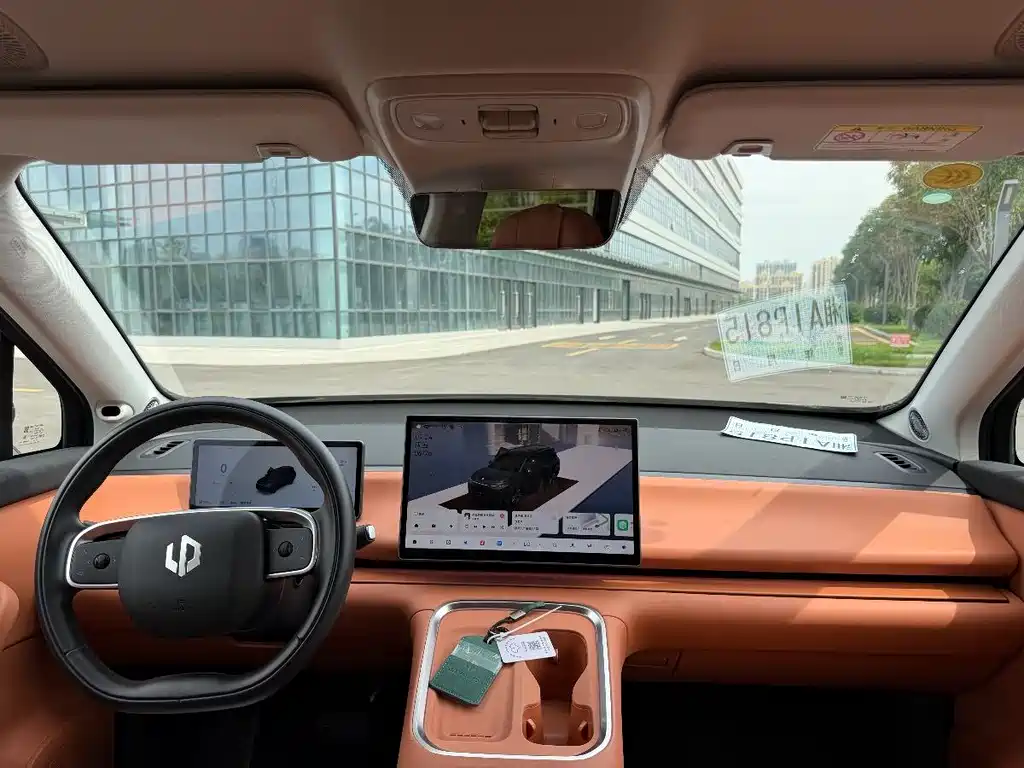 Leapmotor C16 2026 280 6 мест
