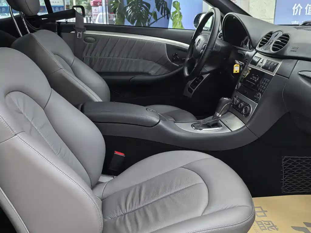 Mercedes-Benz CLK-Class — миниатюра 15