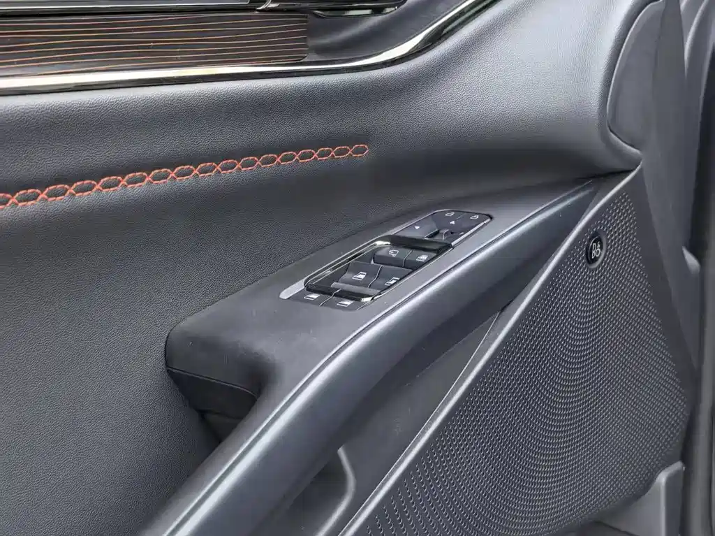 Ford Evos — миниатюра 23