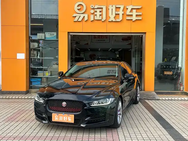 2016 Jaguar XE