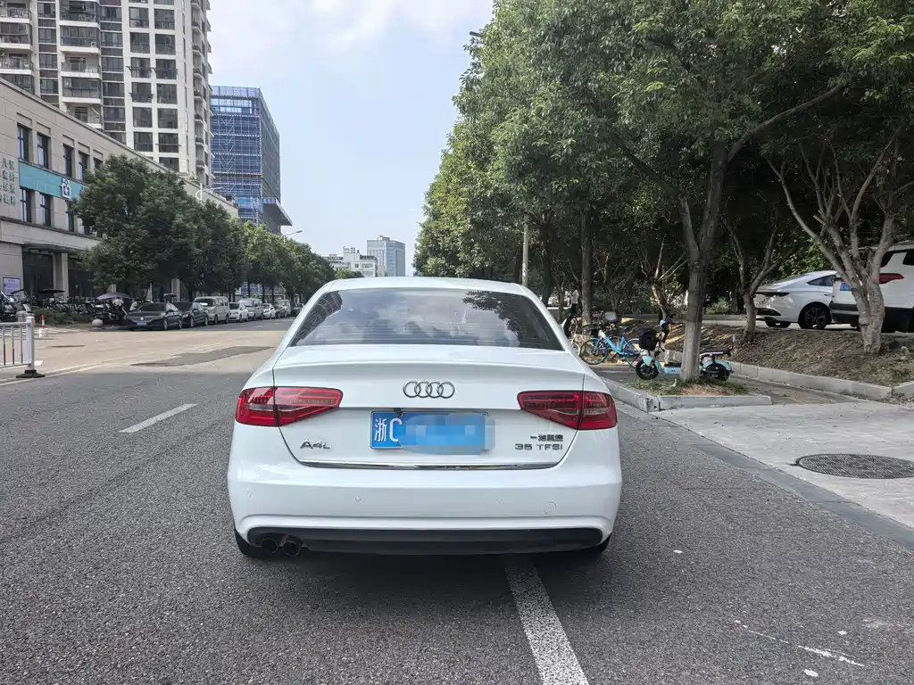 Audi A4L — миниатюра 5