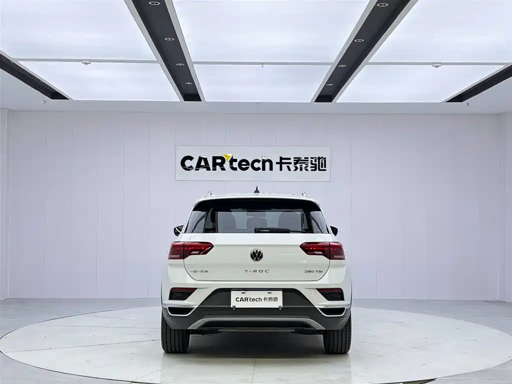 VOLKSWAGEN T ROC EXPLORING SONGS