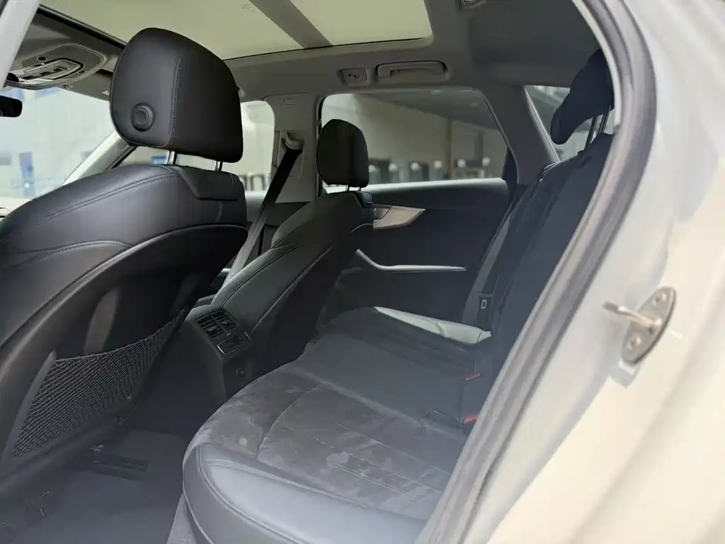 Audi A4 2019 45 TFSI allroad quattro Fashion