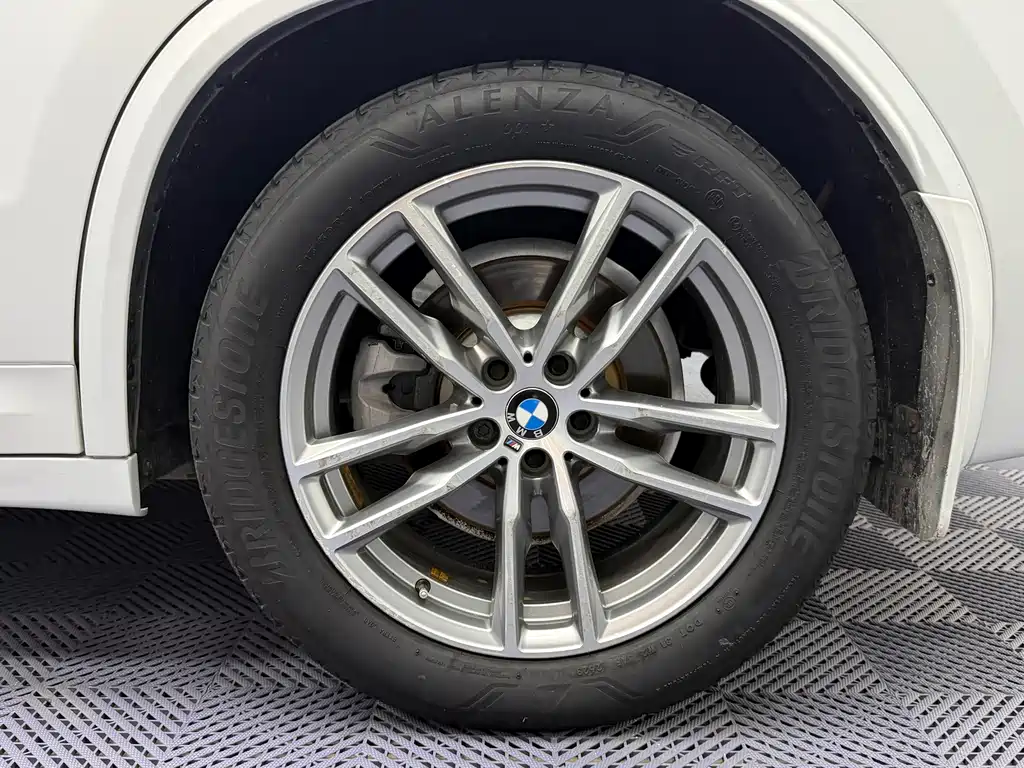 BMW X3 — миниатюра 5