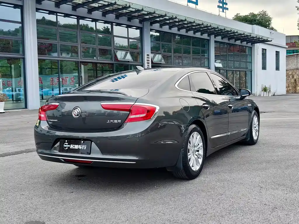 Buick LaCrosse — миниатюра 9