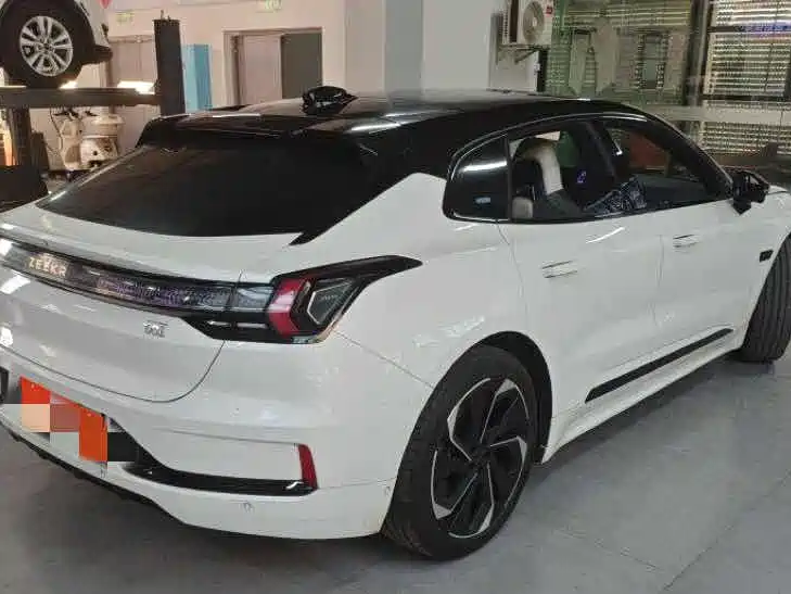 Zeekr 001 2023 WE 86kWh