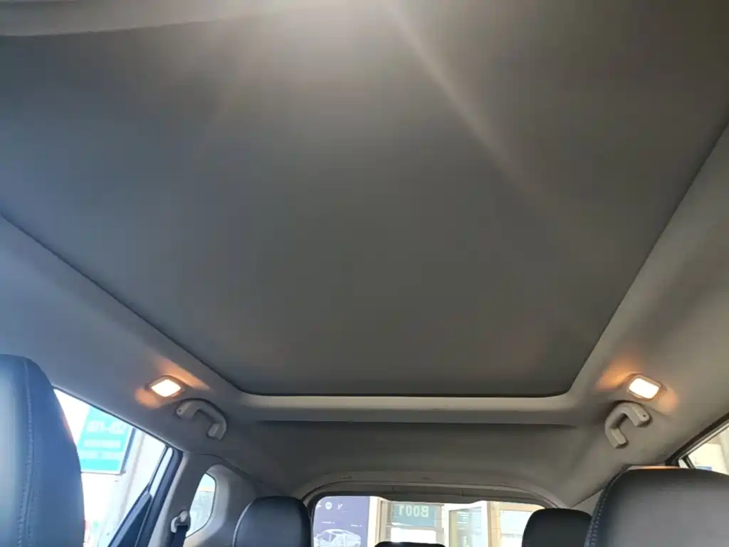 Nissan X-Trail — миниатюра 18