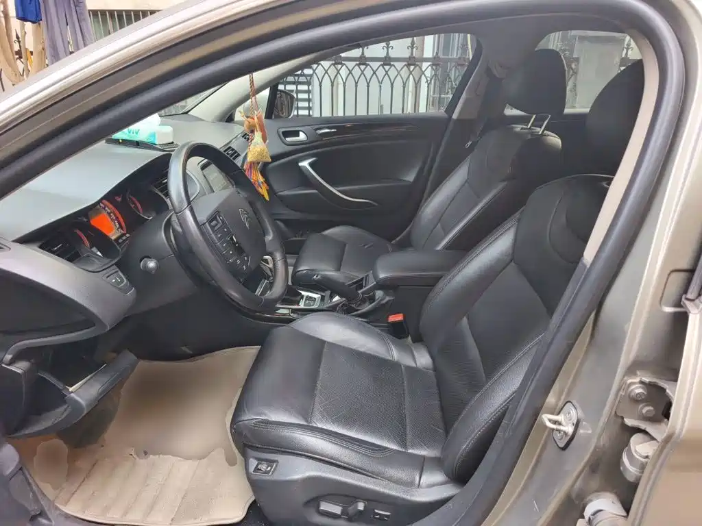 Citroen C5 — миниатюра 12