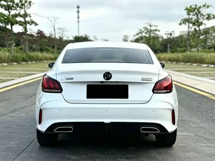 MG MG5 — миниатюра 8