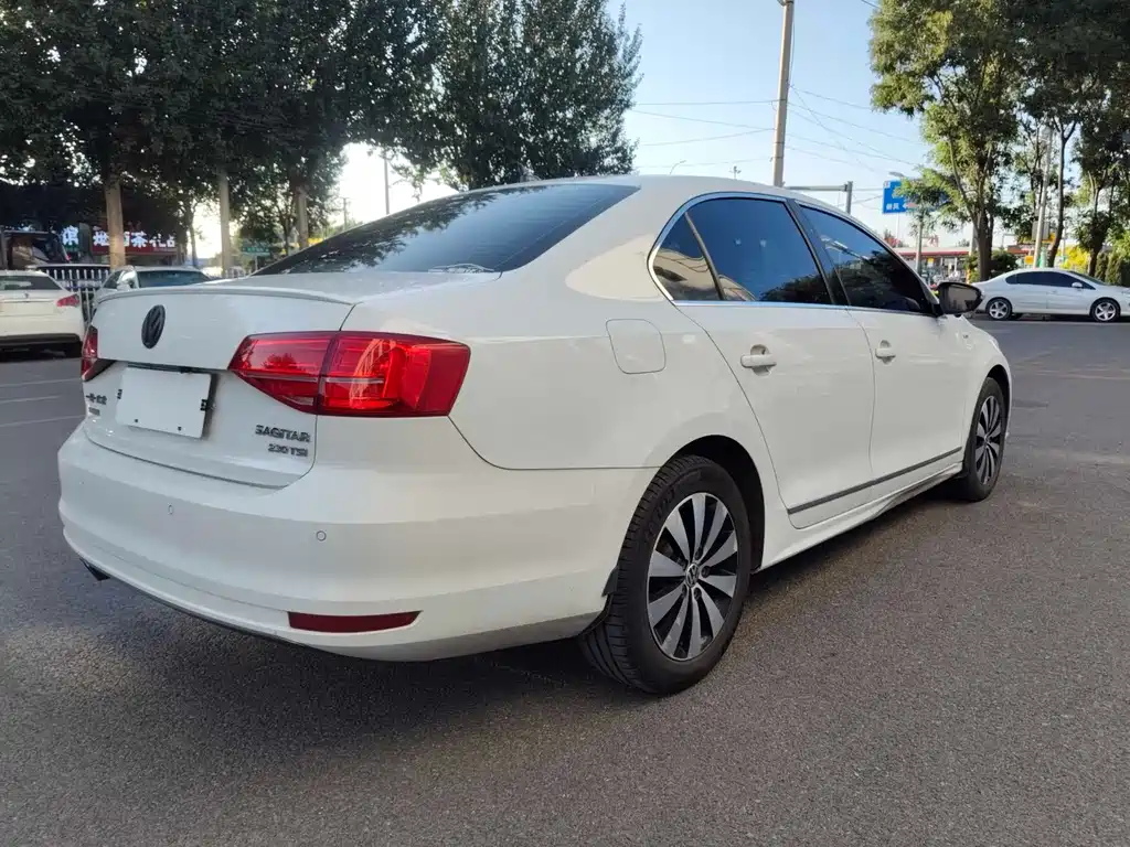 Volkswagen Sagitar — миниатюра 7