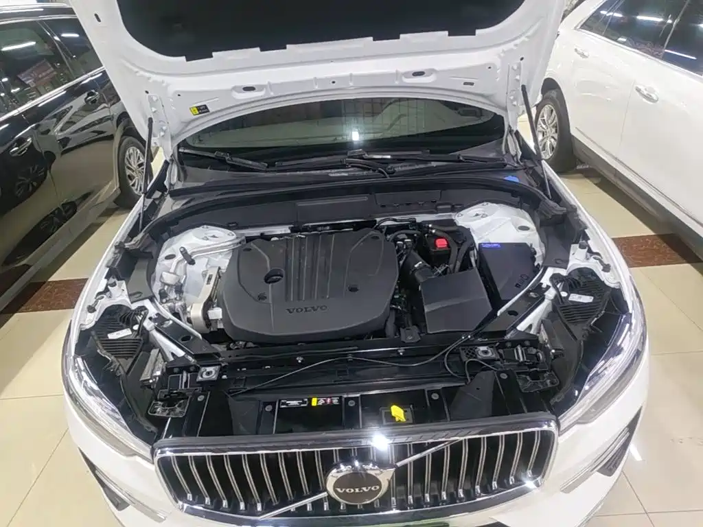 Volvo XC60 — миниатюра 20