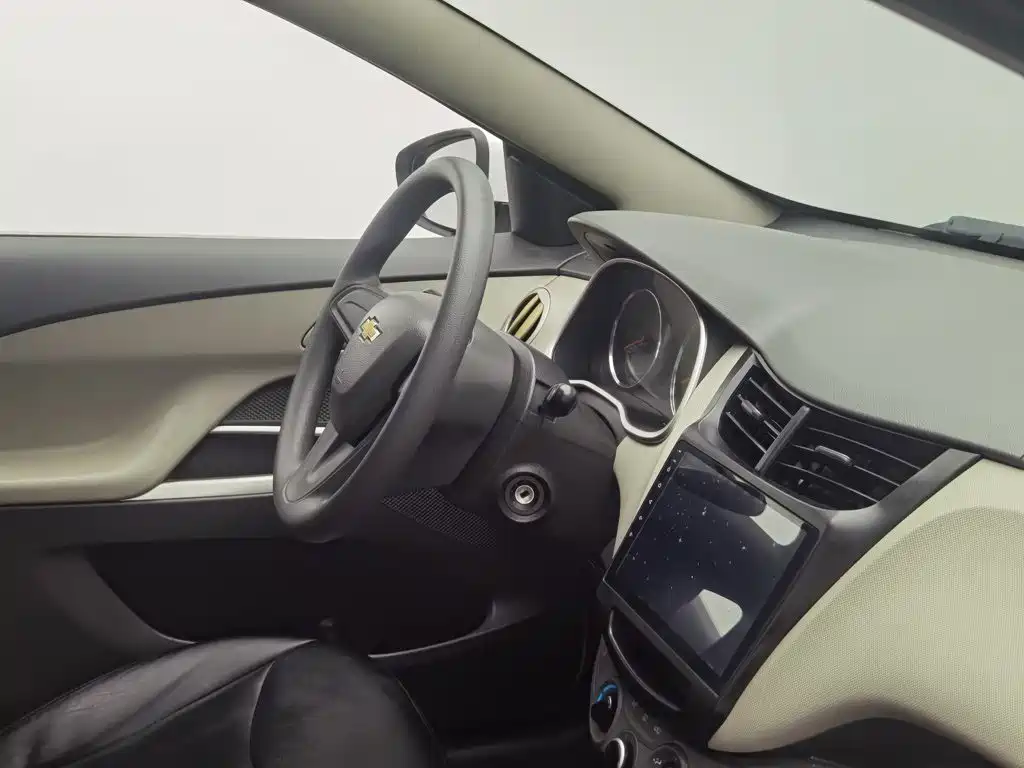 Chevrolet Sail — миниатюра 22