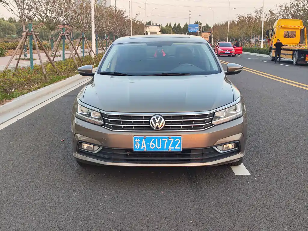Volkswagen Passat — миниатюра 2