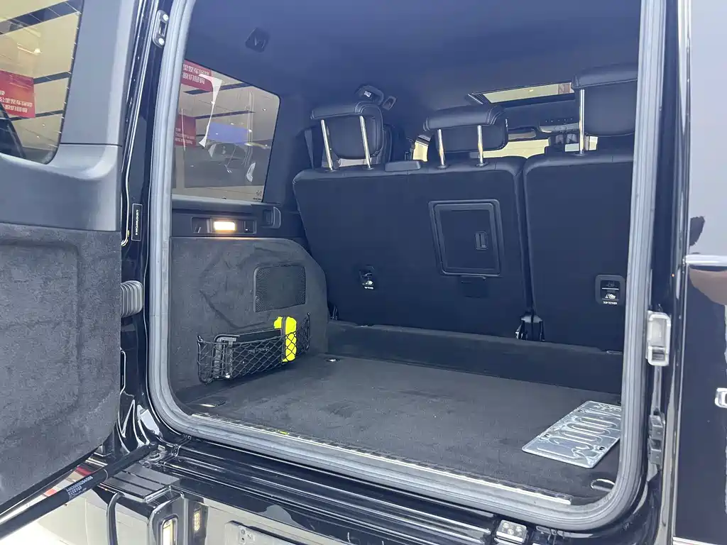 Mercedes-Benz G-Class — миниатюра 13