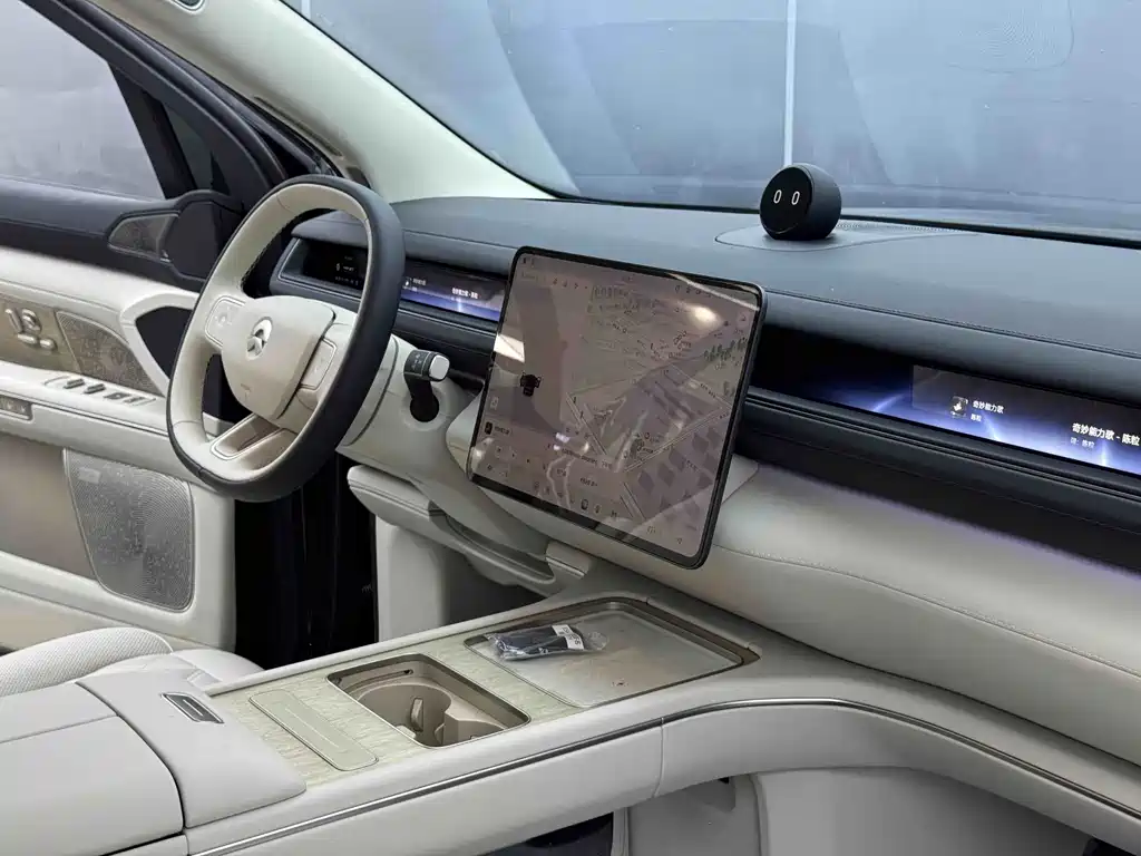 NIO ES8 — миниатюра 19