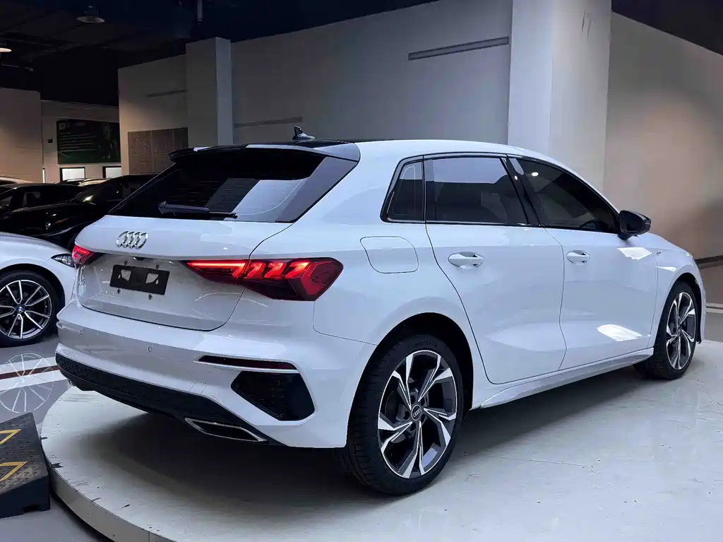 Audi A3 — миниатюра 5