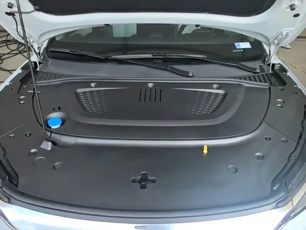 BYD Yuan Plus — миниатюра 20