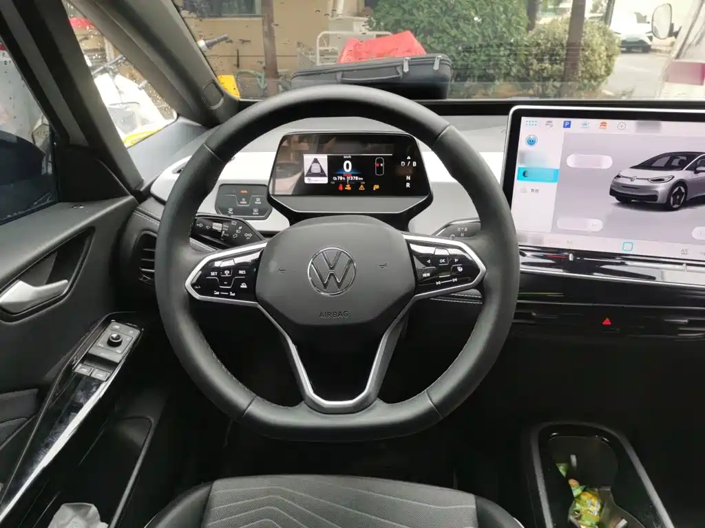 Volkswagen ID.3 — миниатюра 6