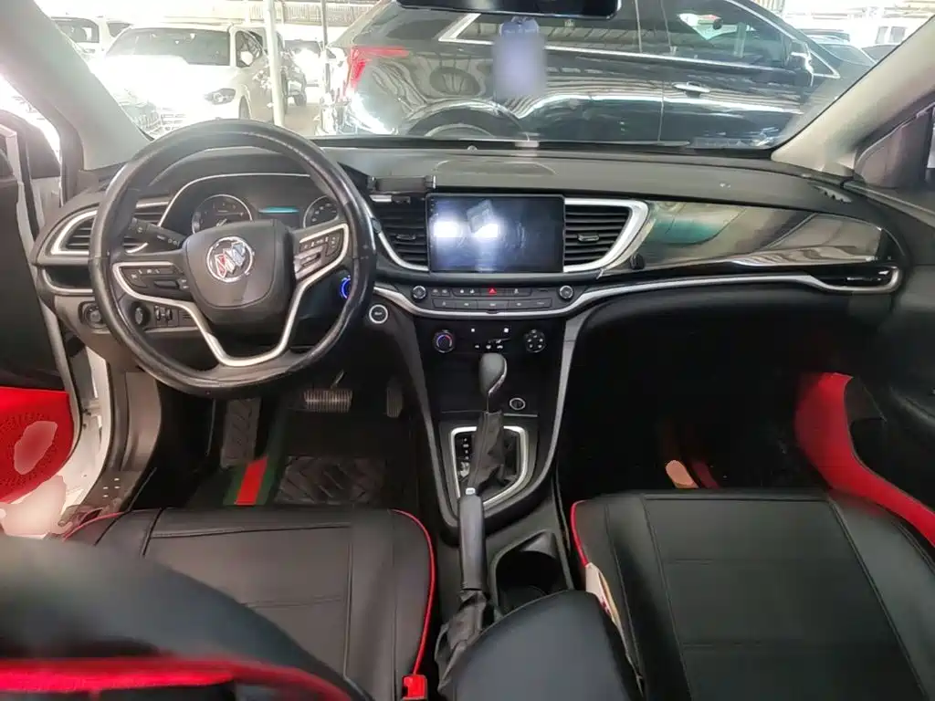 Buick Excelle — миниатюра 10