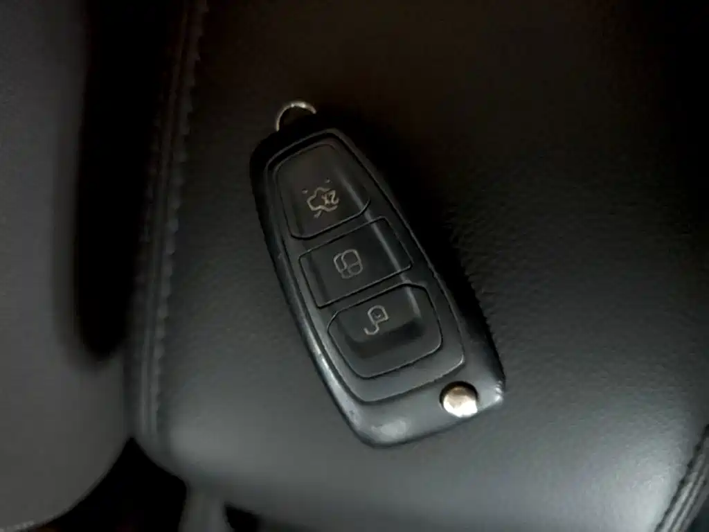 Ford Focus — миниатюра 9
