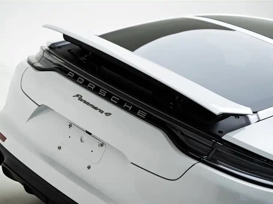 Porsche Panamera 2023 Panamera 4 Executive 2.9T