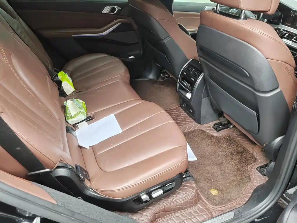 BMW X7 — миниатюра 4