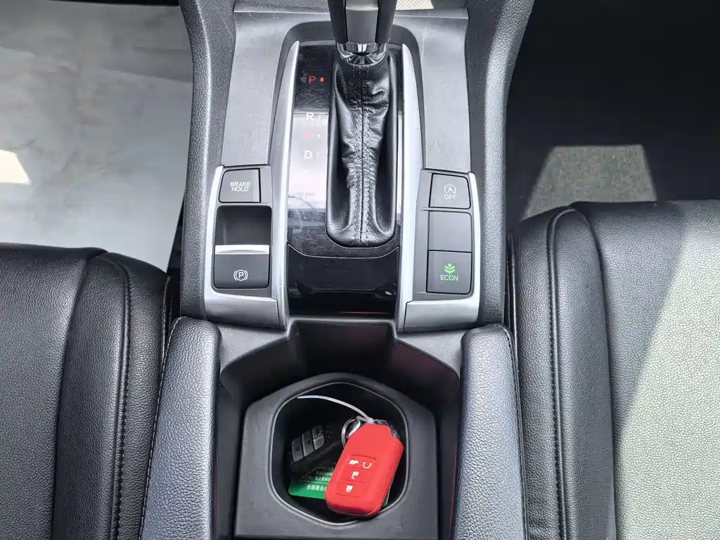 Honda Civic — миниатюра 12