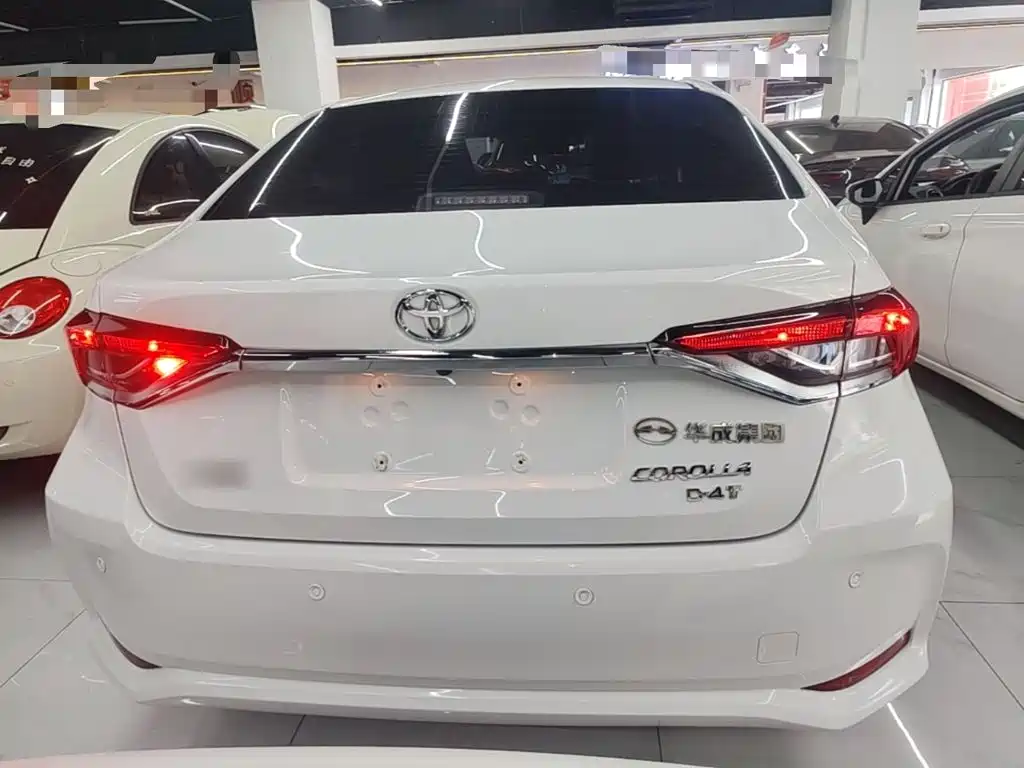 Toyota Corolla — миниатюра 6