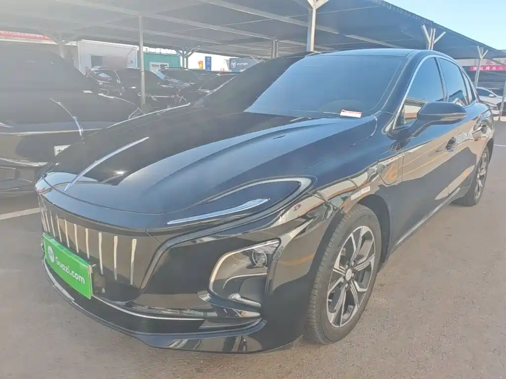 Hongqi E-QM5 2023 Facelift Base Travel Edition