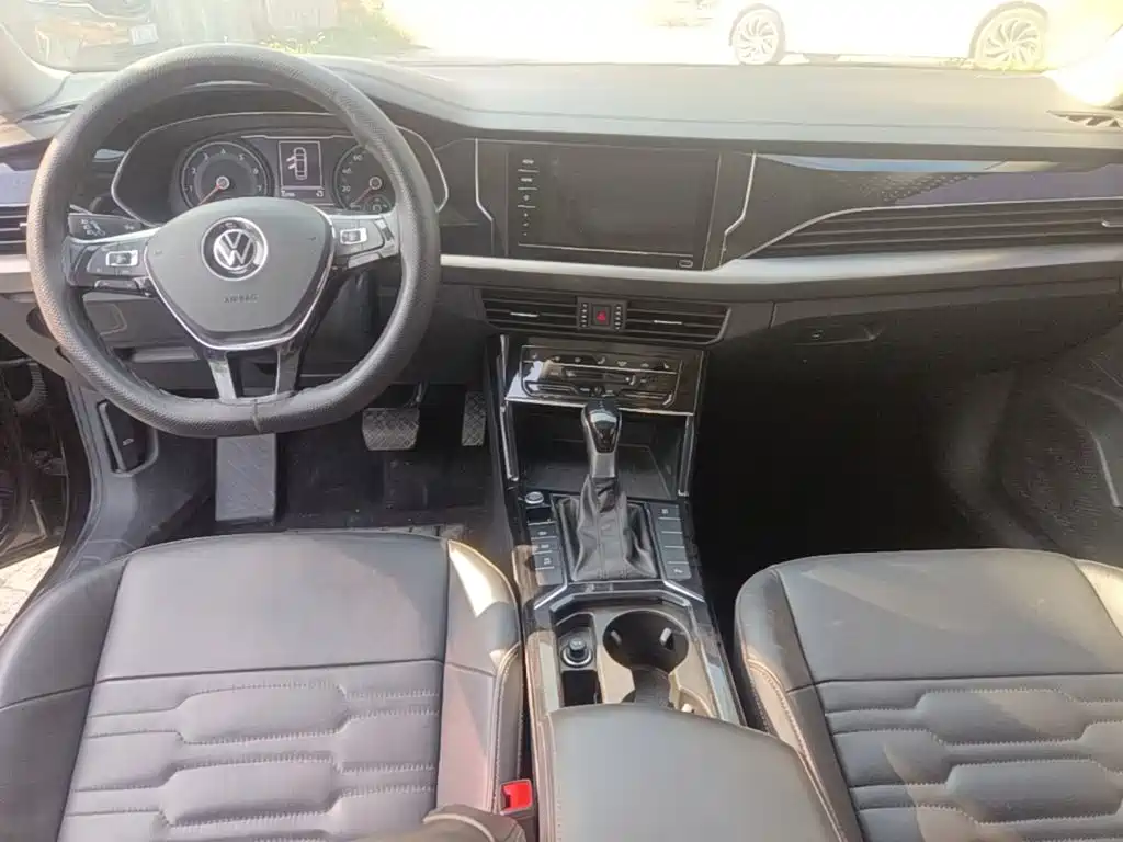 Volkswagen Passat — миниатюра 10