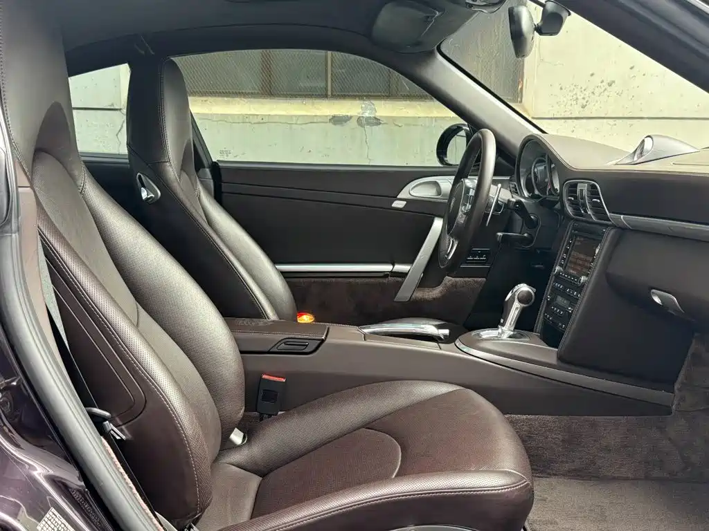 Porsche 911 — миниатюра 12