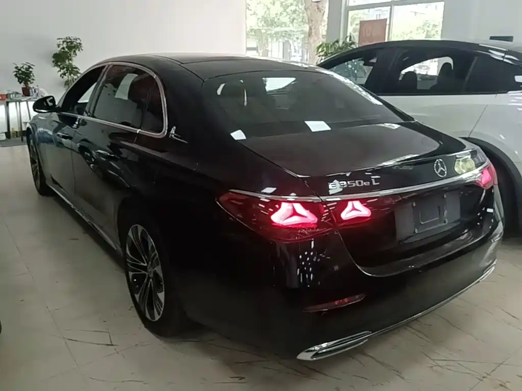 Mercedes-Benz E-Class New Energy — миниатюра 5