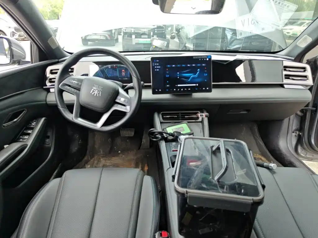 BYD Qin L — миниатюра 10