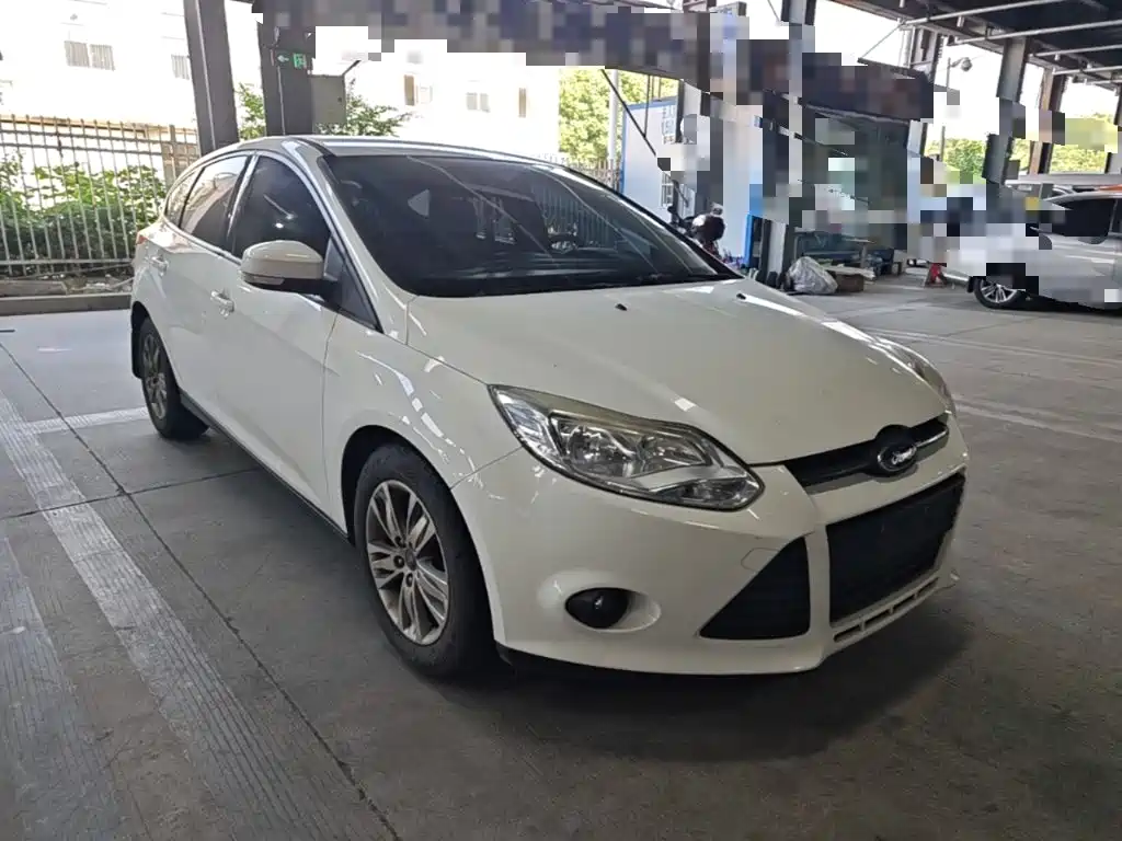 Ford Focus — миниатюра 4