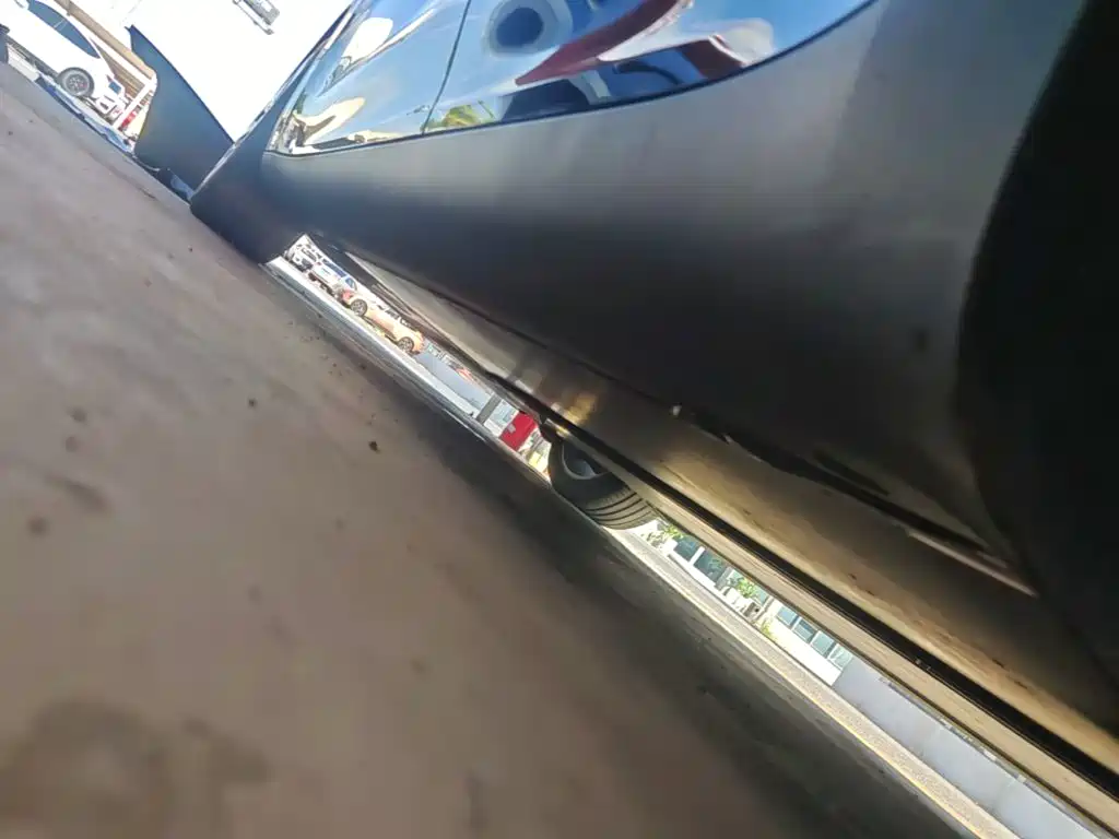 Tesla Model Y — миниатюра 22