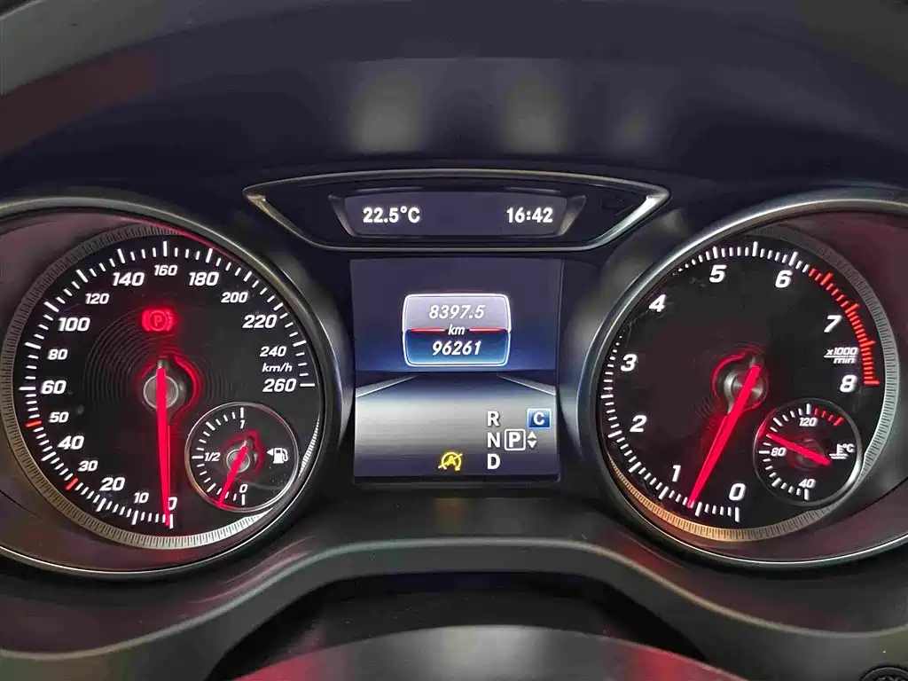Mercedes-Benz CLA (Import) — миниатюра 18