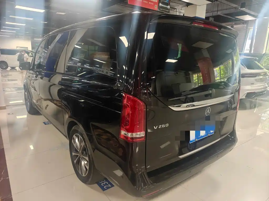 Mercedes-Benz V-Class — миниатюра 3