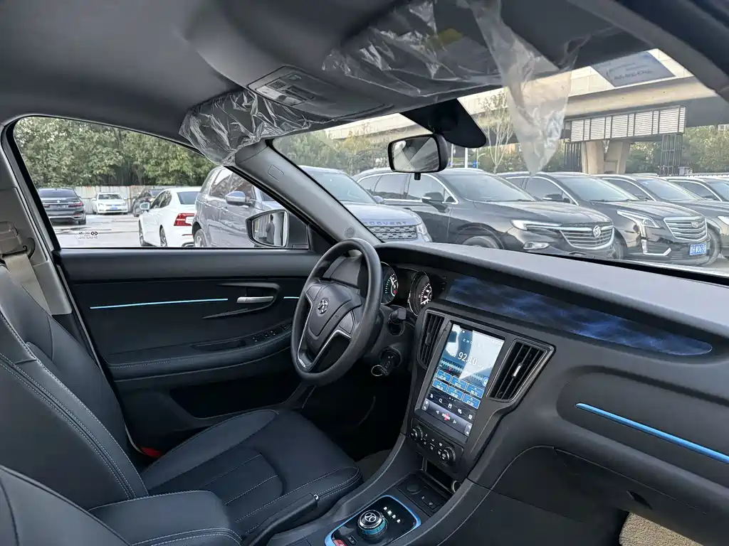 BAIC New Energy EU — миниатюра 10