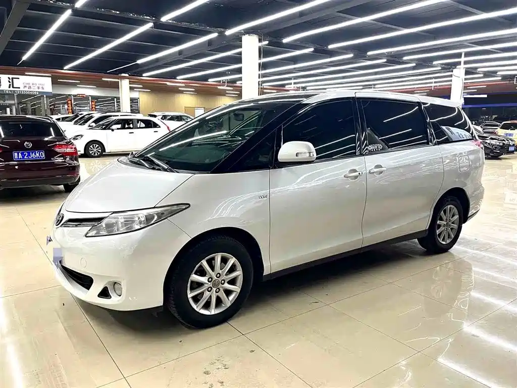 Toyota Previa 2012 2.4L 7 Standard