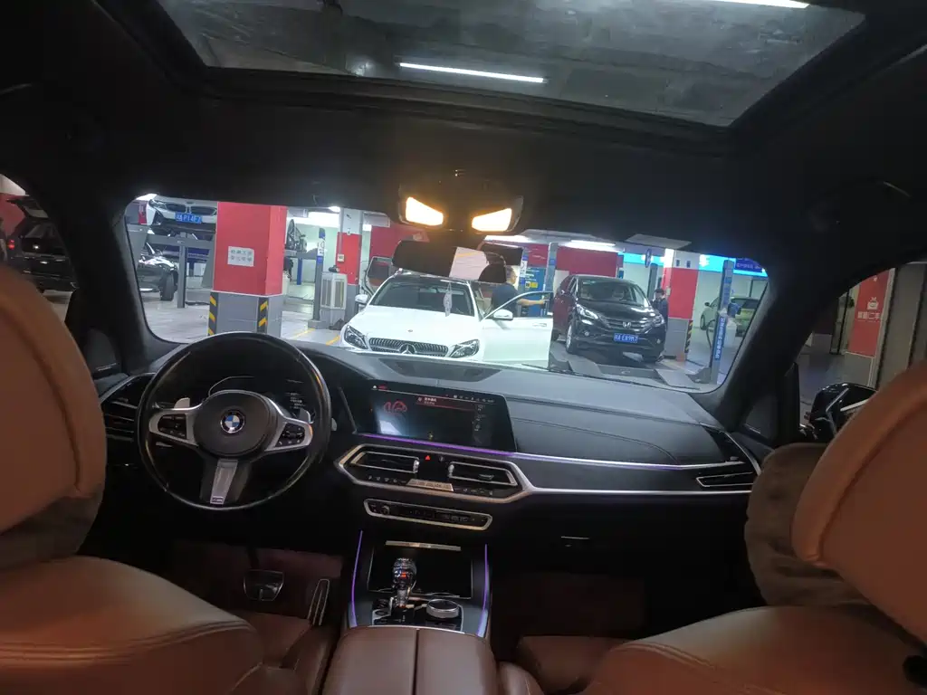 BMW X7 — миниатюра 3