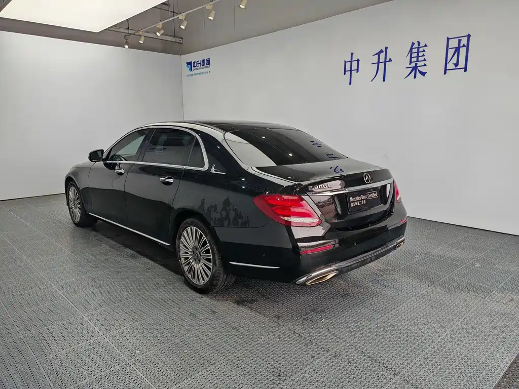 Mercedes-Benz E-Class E 2020 E 300 L Fashion