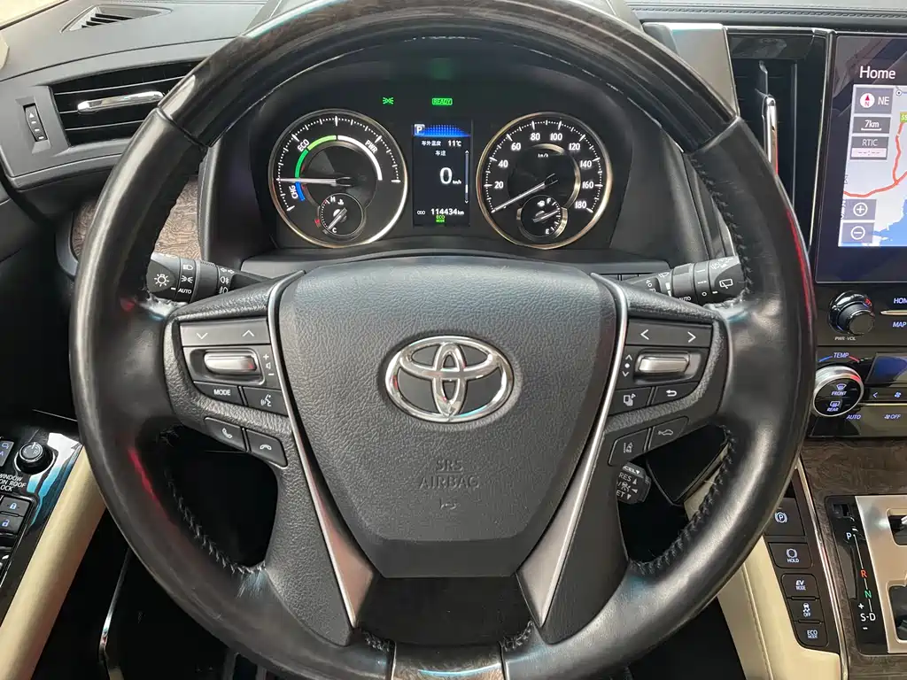 TOYOTA ELFA