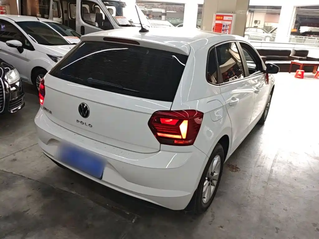 Volkswagen Polo 2021 Plus 1.5L AT