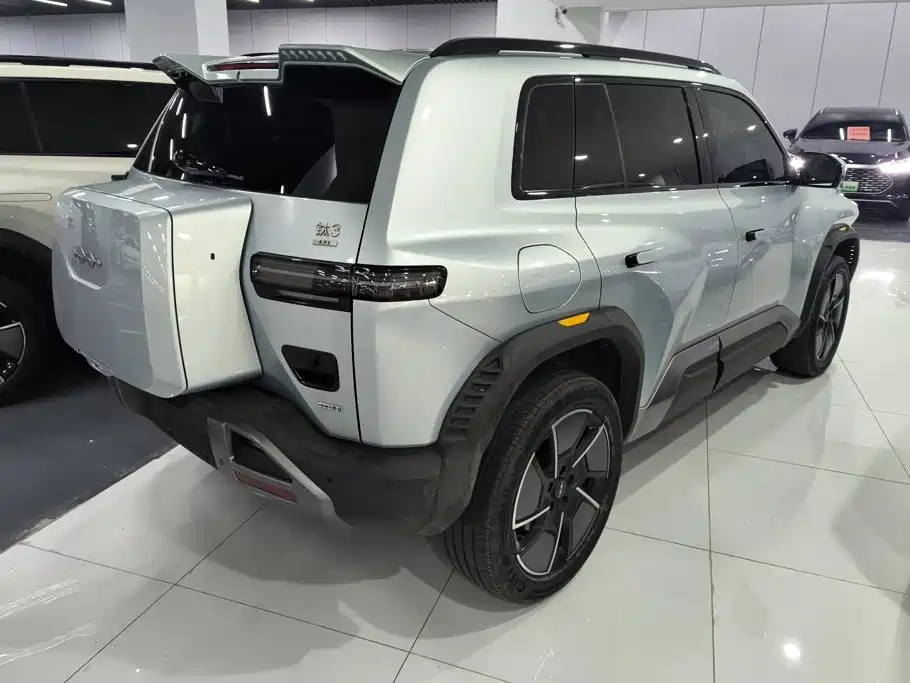 Fangchengbao Leopard 3 3 2025 501KM Max