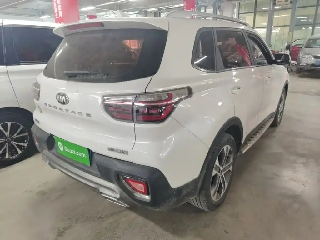 Kia Sportage — миниатюра 7