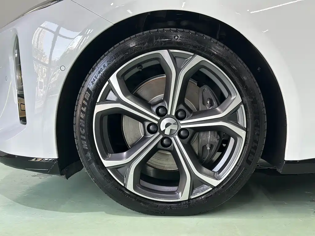 NIO ET5 — миниатюра 4