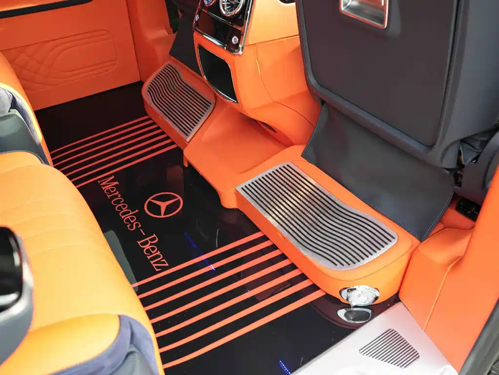 Mercedes-Benz Vito 2021 2.0T Elite 7 мест