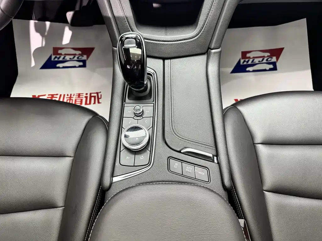 Cadillac XT5 — миниатюра 15