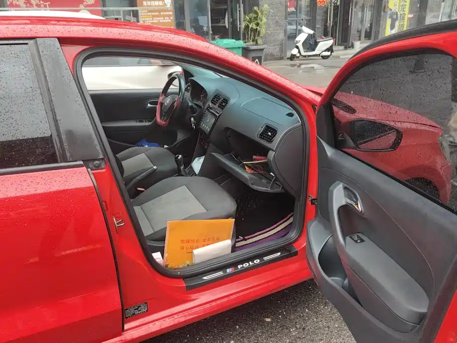 Volkswagen Polo — миниатюра 8